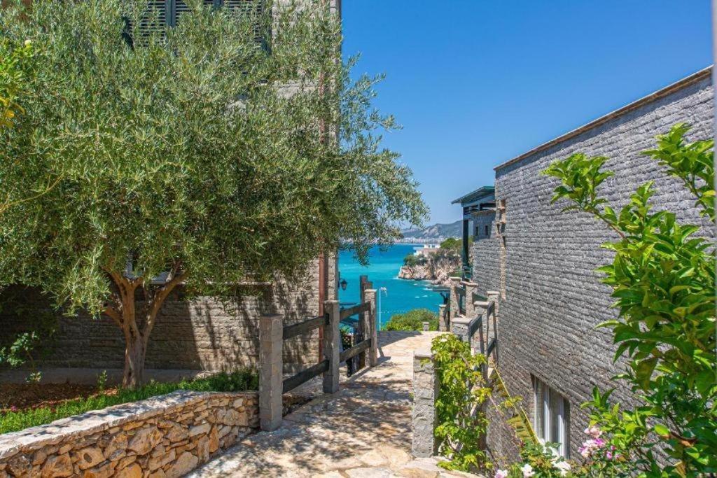 Vila Rina At Aquamarine Residence فلورا المظهر الخارجي الصورة